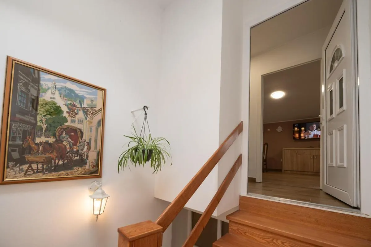 דירה לובראן Apartman Kesten